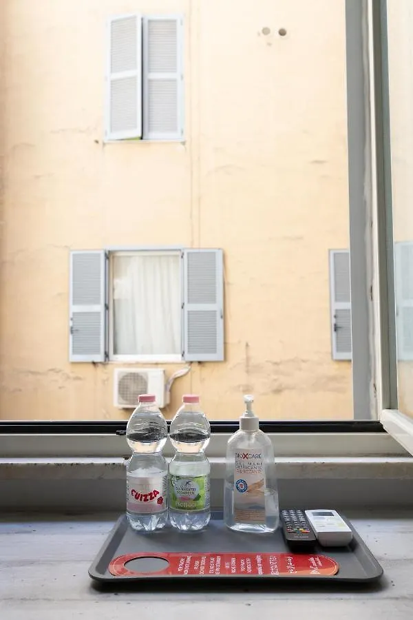 Gasthuis Romafullhouse Guesthouse Italië